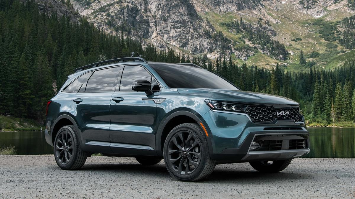 2023 Kia Sorento vs. 2023 Jeep Cherokee Comparison – Kelley Blue Book