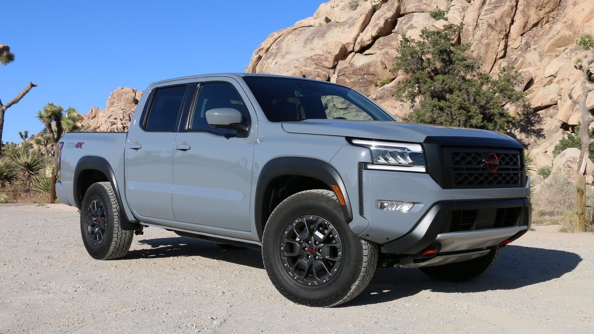 2024 Nissan Frontier vs. 2024 Chevrolet Colorado Comparison – Kelley Blue Book